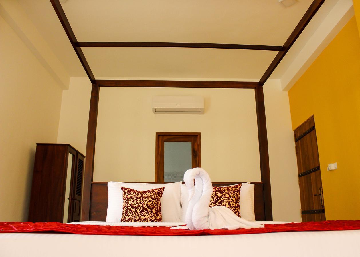 Villa Marina Хикадува Екстериор снимка